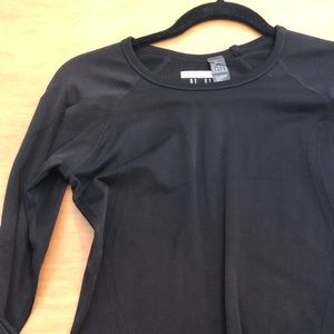 Workout long sleeve top, size medium
